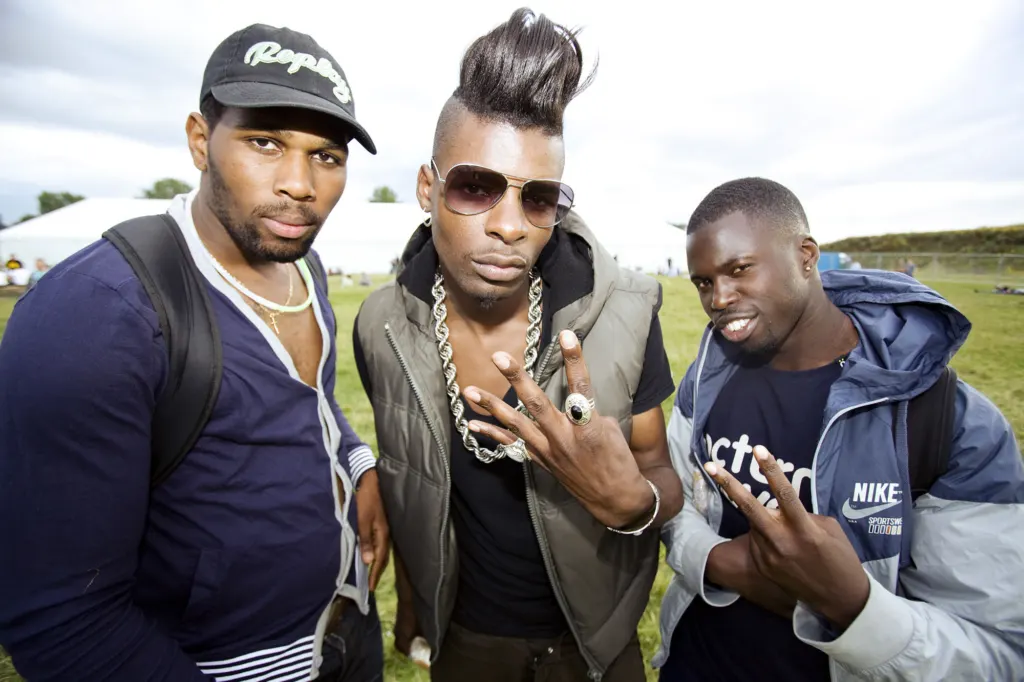 Festivalgoers and atmosphere at Global Gathering 2009